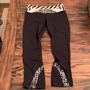 Size 4 Capri lululemon capri breathable leggings